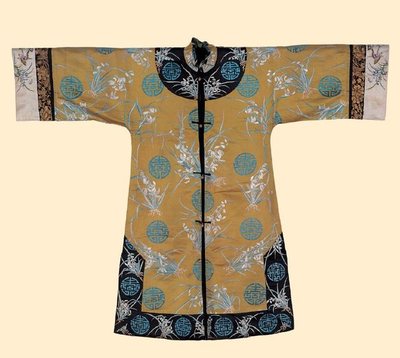 明朝与清朝服饰的对比 不同时代的审美与服饰文化