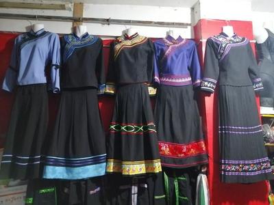 探秘百色隆林 走进民族服饰的缤纷世界